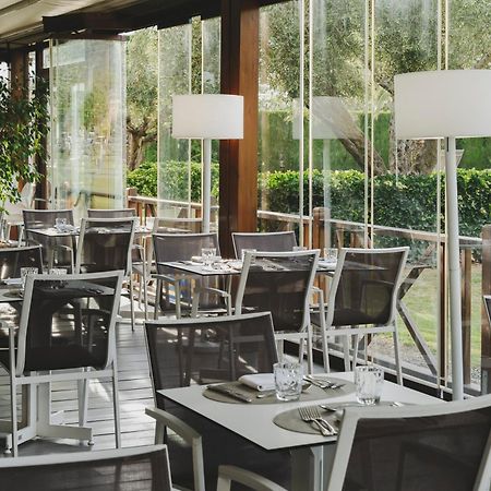 רוזס Hotel Mediterraneo מראה חיצוני תמונה