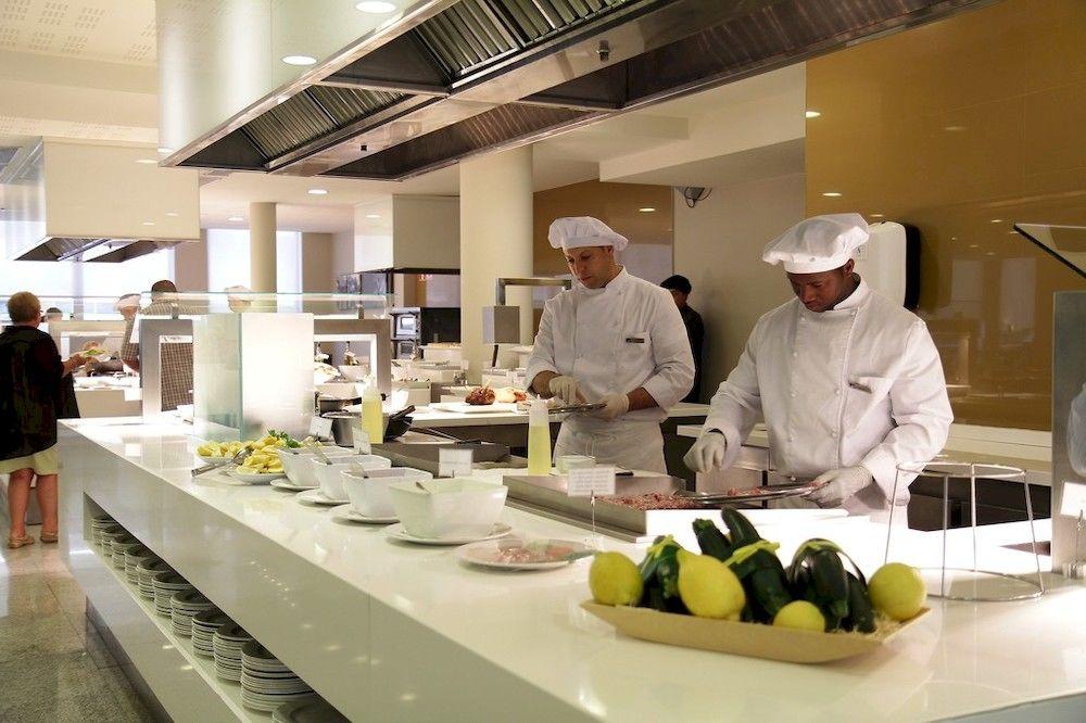 רוזס Hotel Mediterraneo מראה חיצוני תמונה