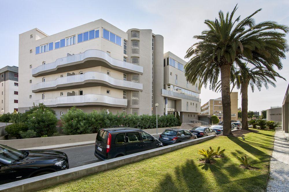 רוזס Hotel Mediterraneo מראה חיצוני תמונה