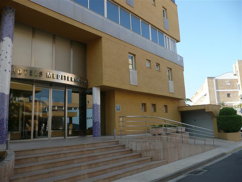 רוזס Hotel Mediterraneo מראה חיצוני תמונה