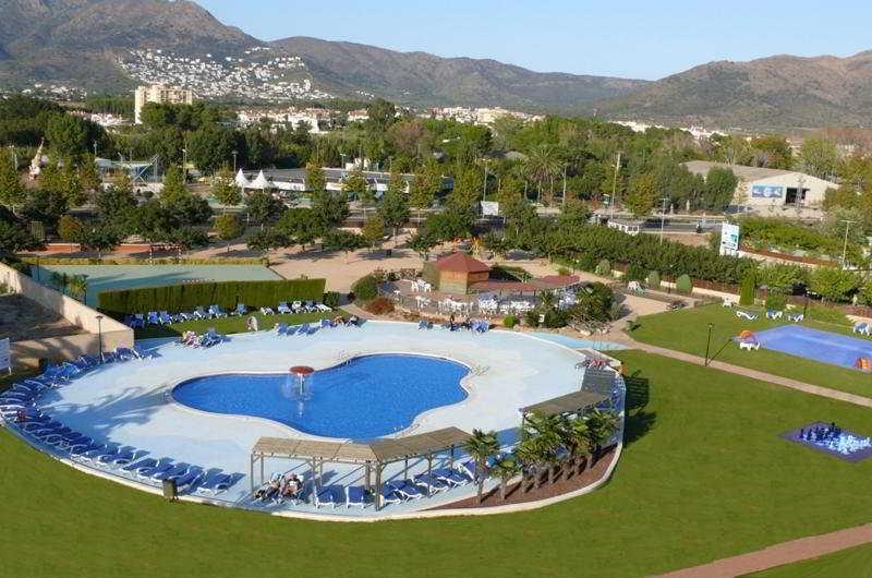 רוזס Hotel Mediterraneo מראה חיצוני תמונה